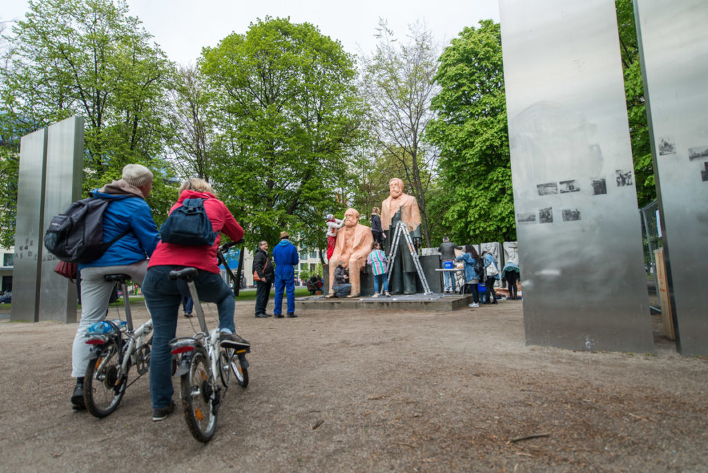 Various & Gould: City Skins – Marx und Engels, Berlin 2017 (Photo: Boris Niehaus)