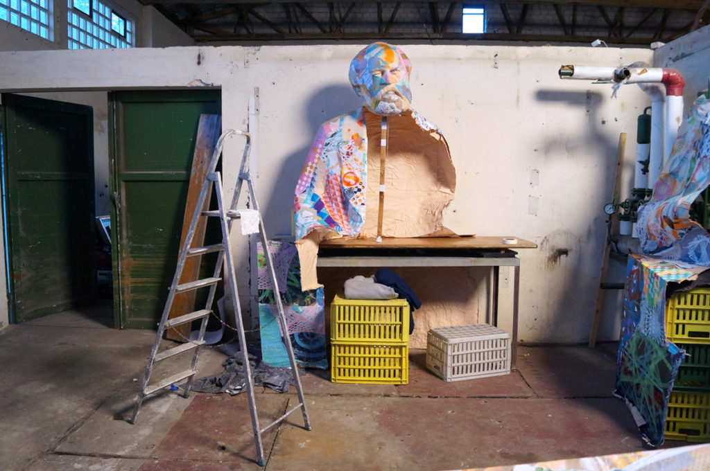 Various & Gould: City Skins – Marx und Engels, Arbeitsprozess in der Baumschule Köpenick, Berlin 2017